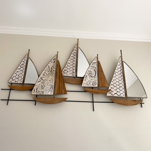 MURAL METÁLICO CON VELEROS EN MADERA Y ESPEJOS