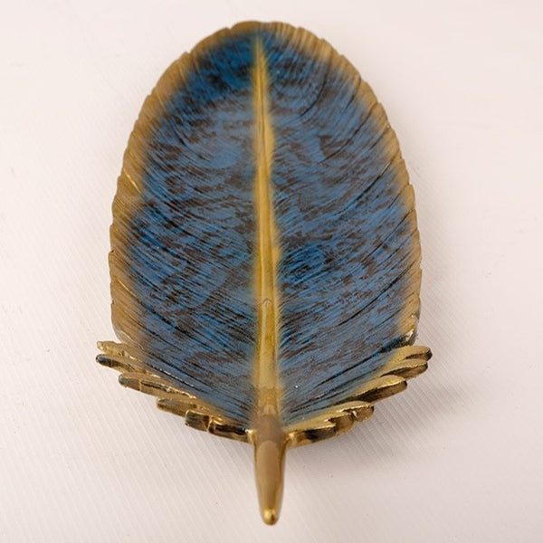 plato-pluma-azul-y-dorado-3