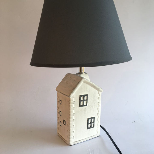 LÁMPARA CERÁMICA CASITA CUENTOS ALTO 40 CMS