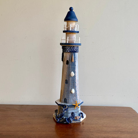 FARO EN MADERA DE GRAN TAMAÑO