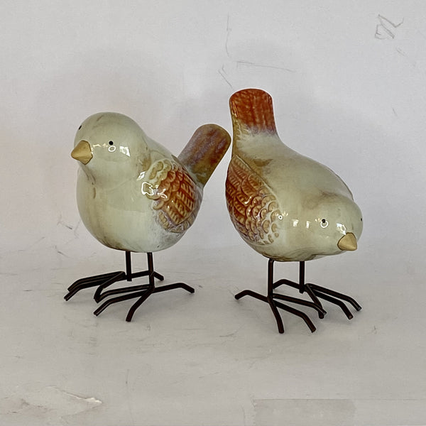 SET DE 2 PAJAROS ROJO Y CREMA DE CERAMICA