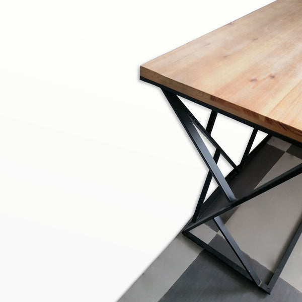MESA AUXILIAR DE HIERRO Y MADERA