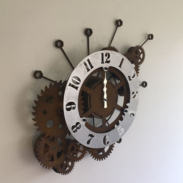 RELOJ  INDUSTRIAL ÓXIDO Y PLATA 45 X 66 CMS ANCHO