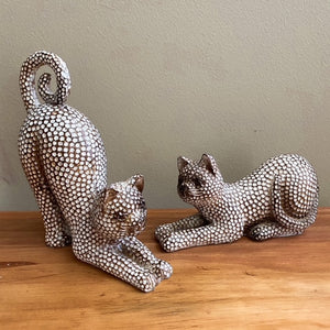 SET DE 2 FIGURAS DE GATOS DECORATIVOS MADERA TALLADA Y BRILLOS